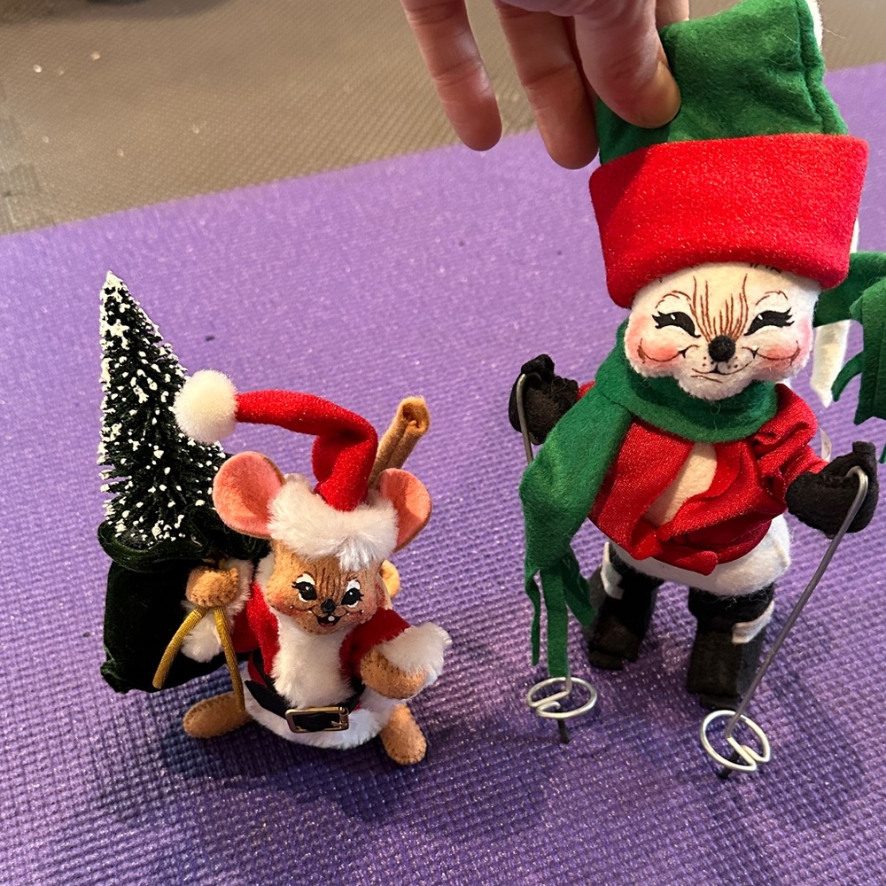 Annalee Mouse - set of two - ski and tree